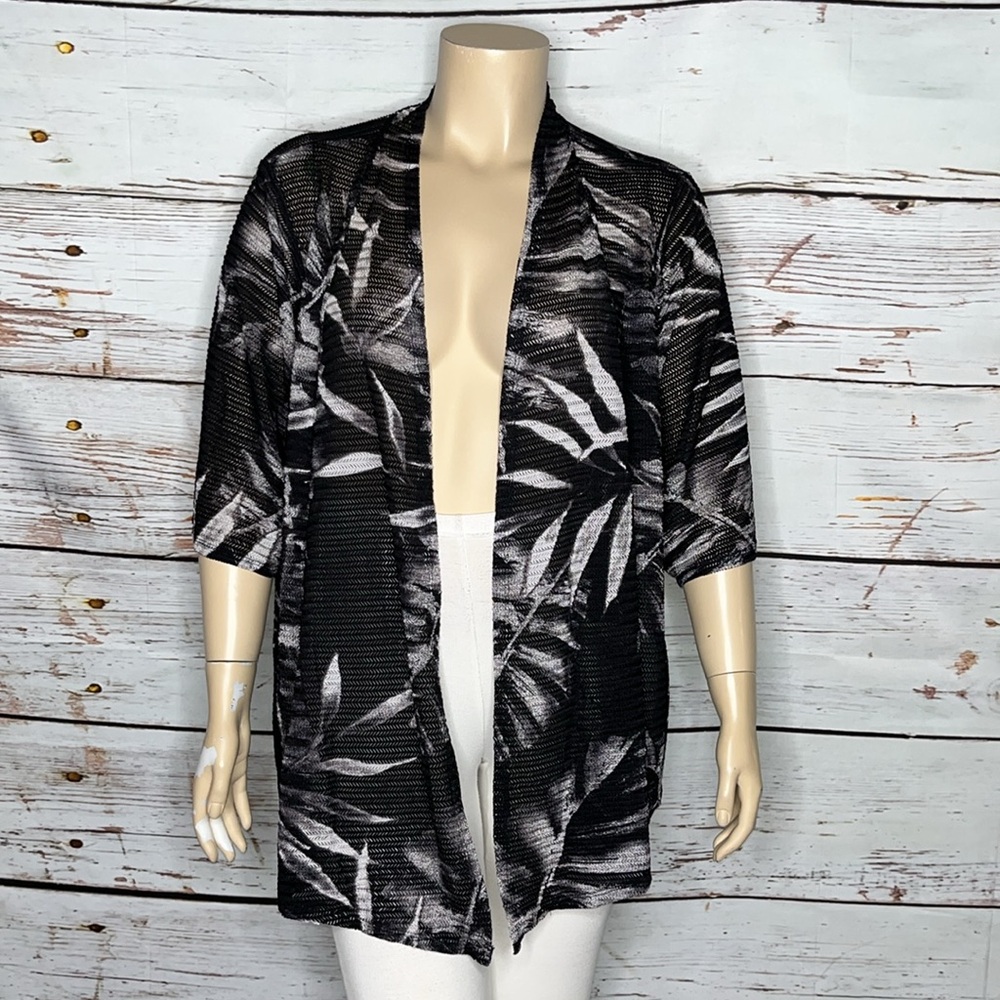 Catherines 3X 26/28 Black & Gray Leaf Print Open Front Mesh Cardigan Jacket